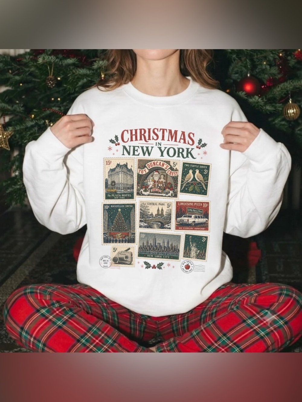 Christmas in New York Sweatshirt, Stamp Retro White Sweatshirt Holiday Christmas